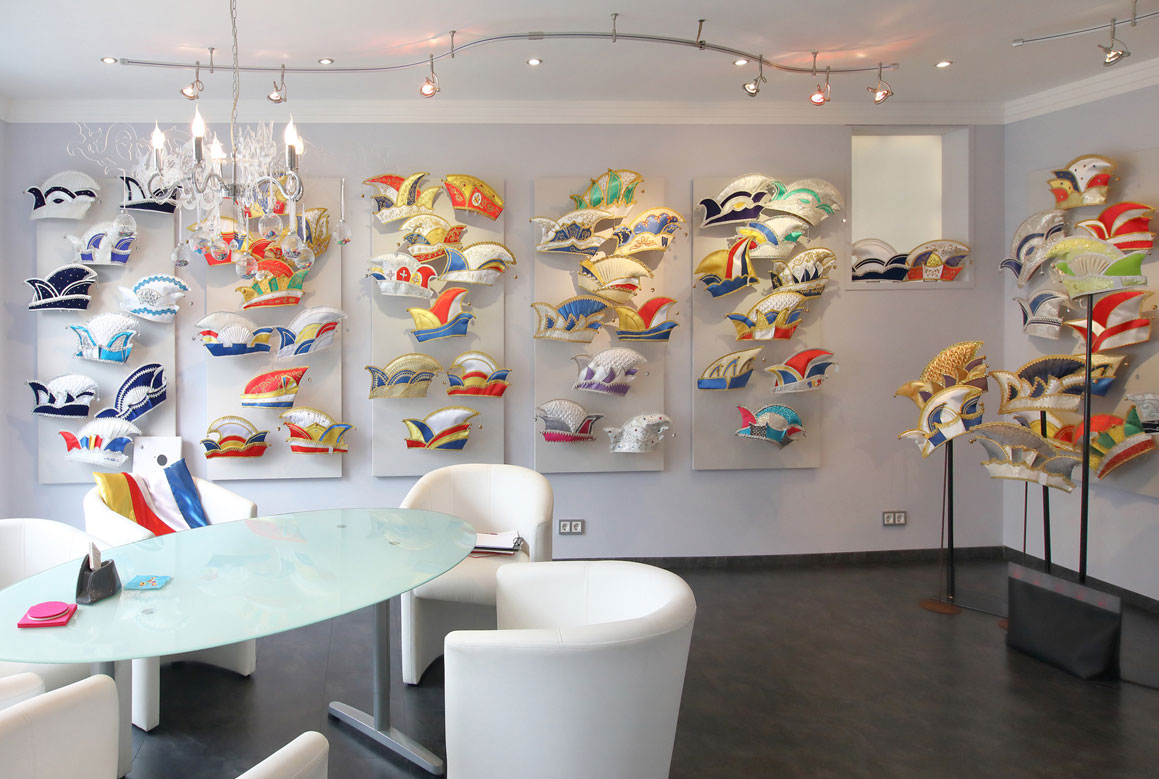 Übersicht aller Komitée-Mützen