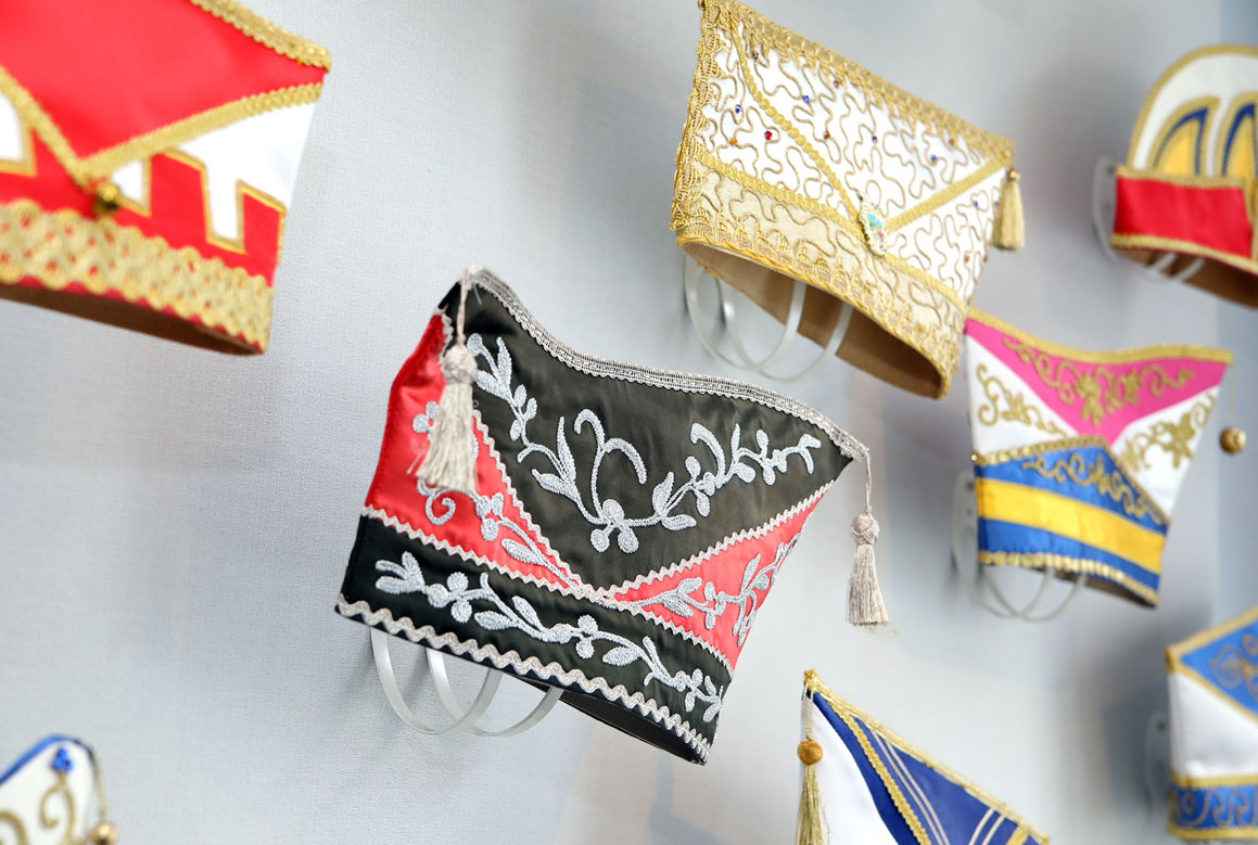 Komitée-Mütze klein